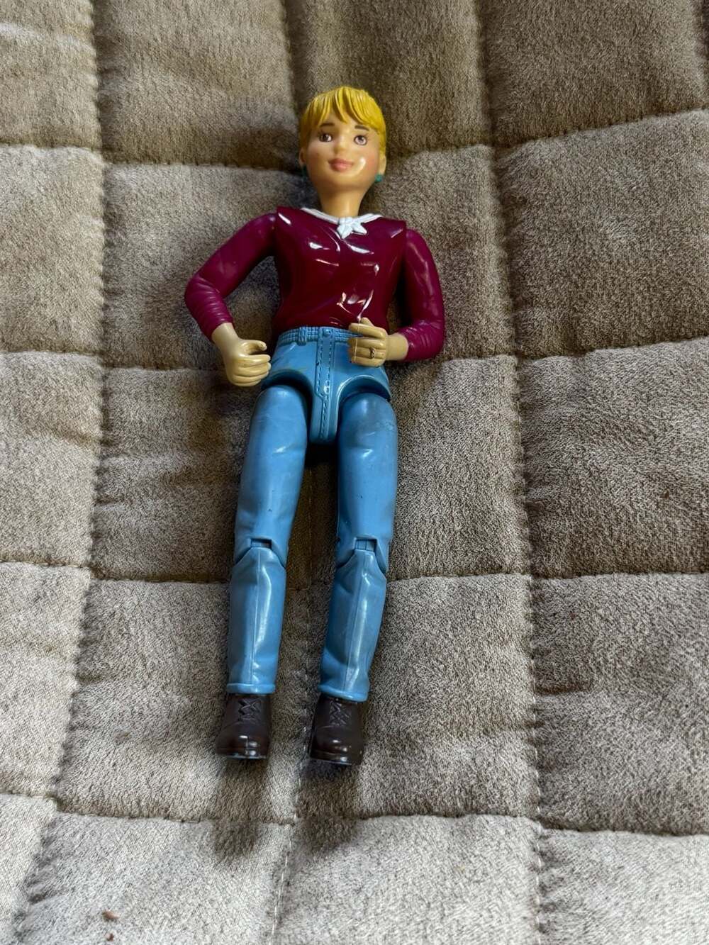 Fisher-Price Loving Family Blonde Mom Doll with Red Shirt and Jeans